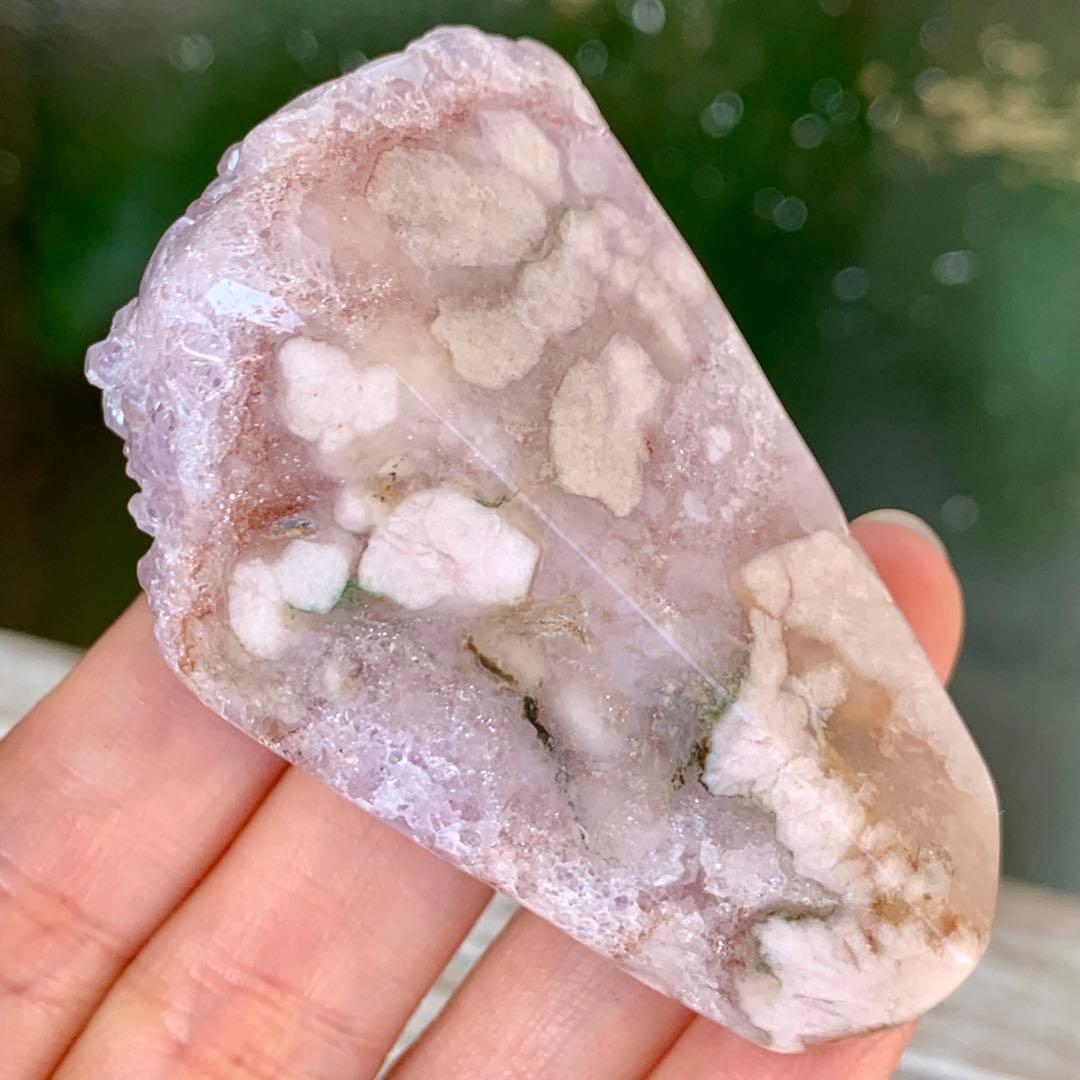 ピンクアメジスト 桜瑪瑙共生 B.ブーケ ブラジル産 天然石 - メルカリ