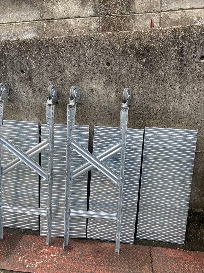 ✨人気✨　③メタルシステム　4段フルタイプ　キャスター付