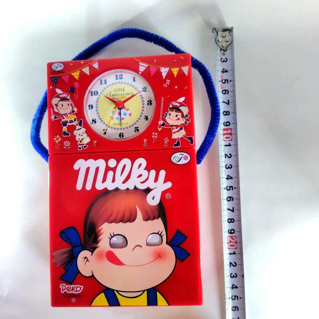 Milky 60周年記念キャラクター時計