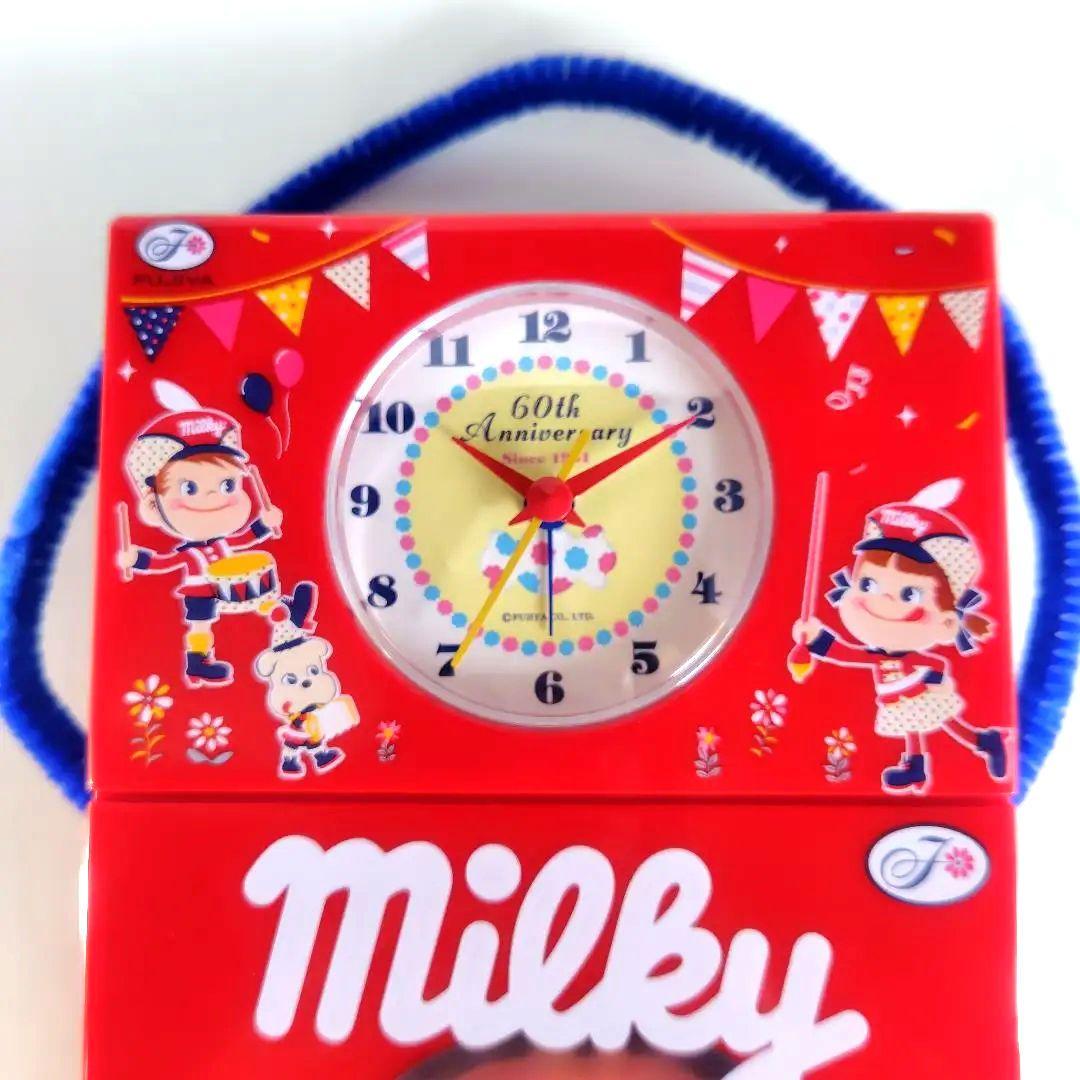 Milky 60周年記念キャラクター時計