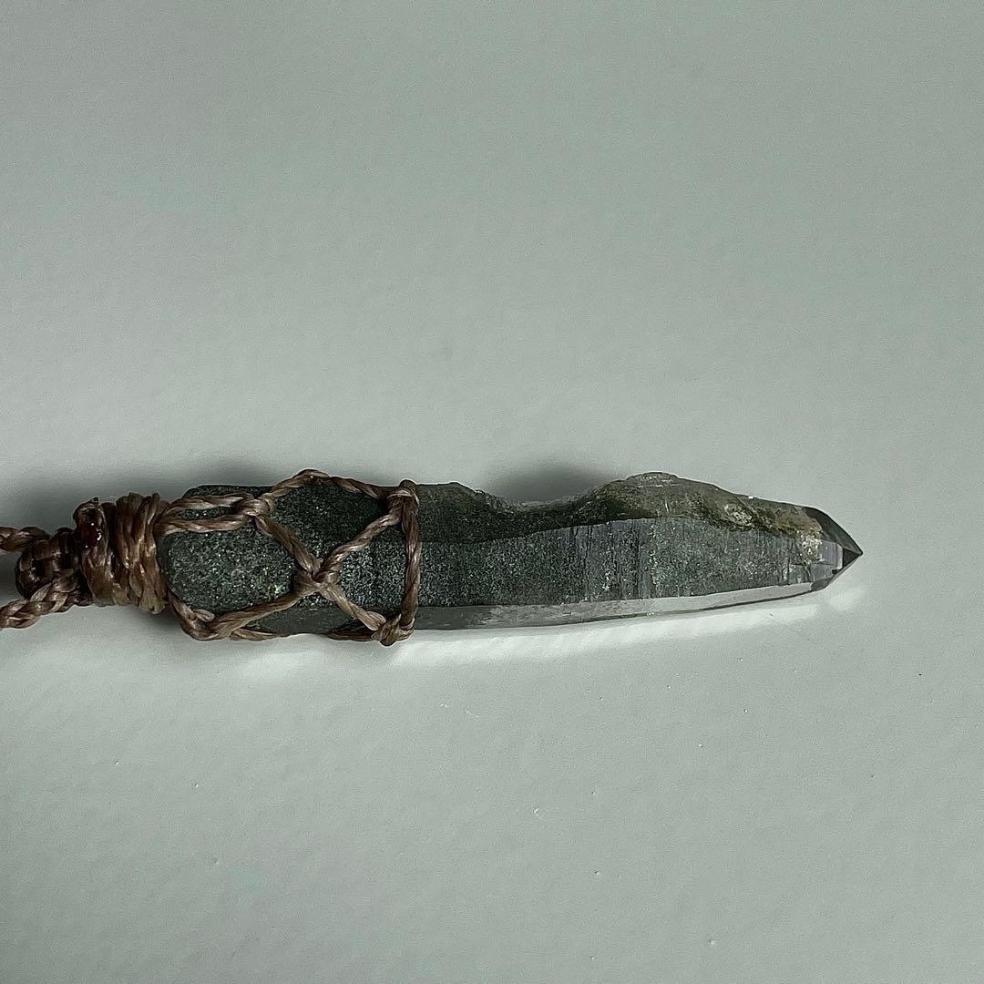 ヒマラヤ水晶 ガネッシュヒマール ＊ マクラメペンダント ネックレス 57