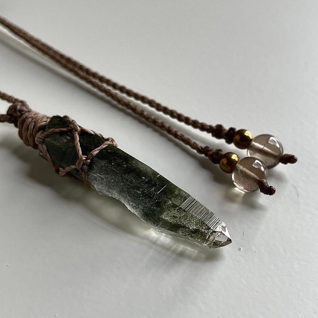 ヒマラヤ水晶 ガネッシュヒマール ＊ マクラメペンダント ネックレス 57