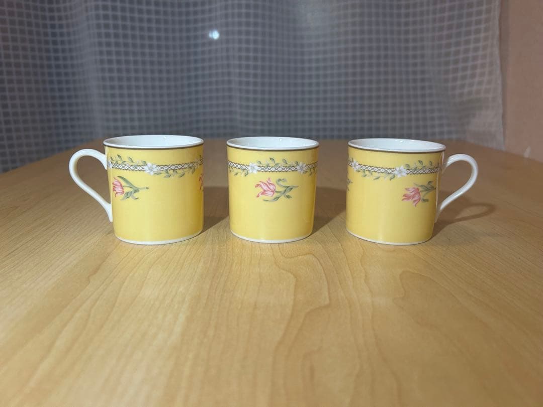 ティファニー　　ピンクチューリップ