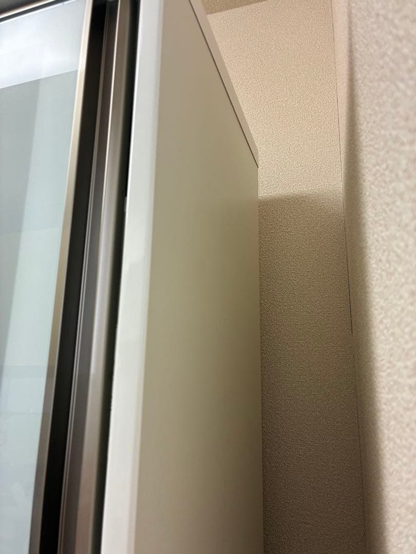 ニトリ　食器棚　アルミナ2