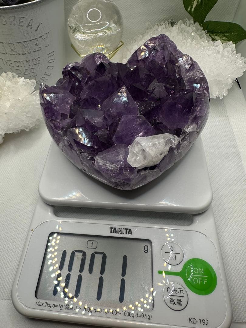 アメジストハートクラスター♡ロマネ入り♡カルサイト共生♡高級彫り台座