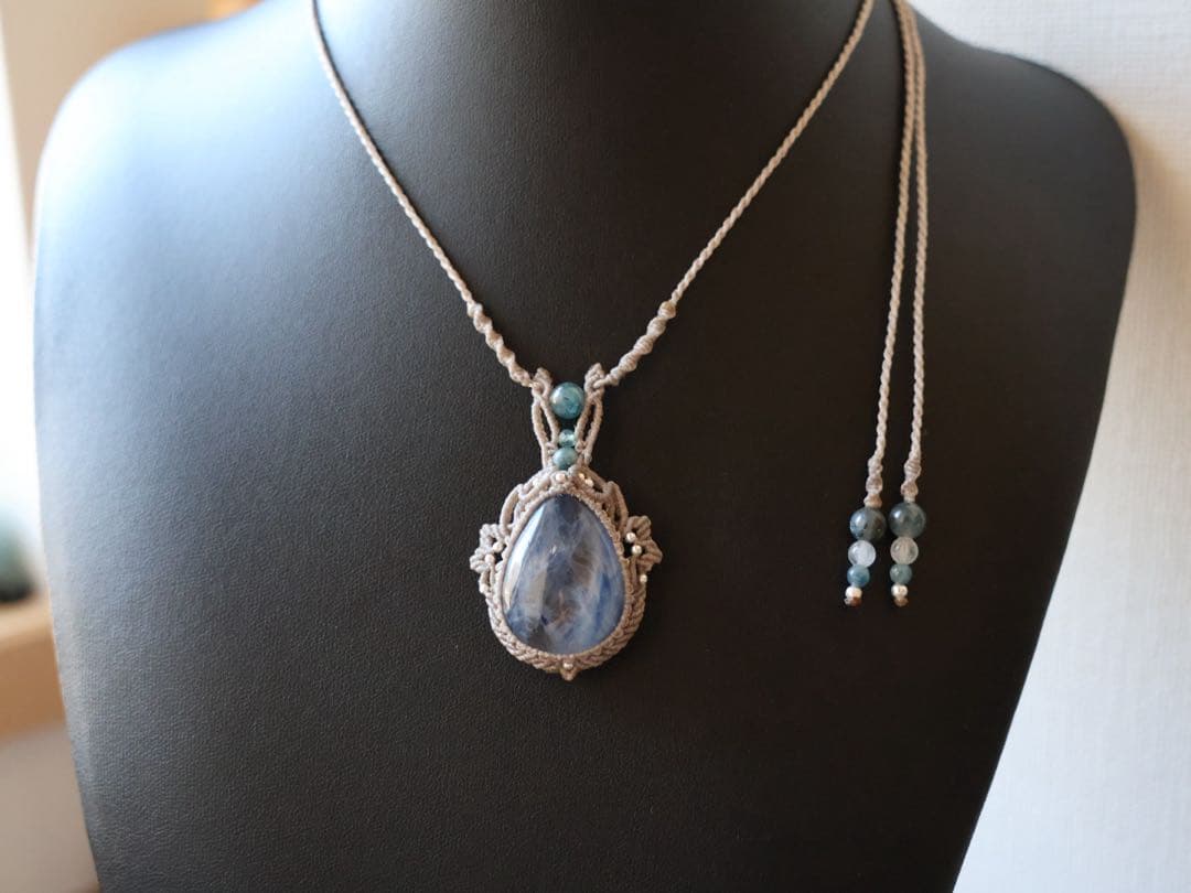 カイヤナイトインクォーツ(日本鑑別あり) マクラメ　ネックレス