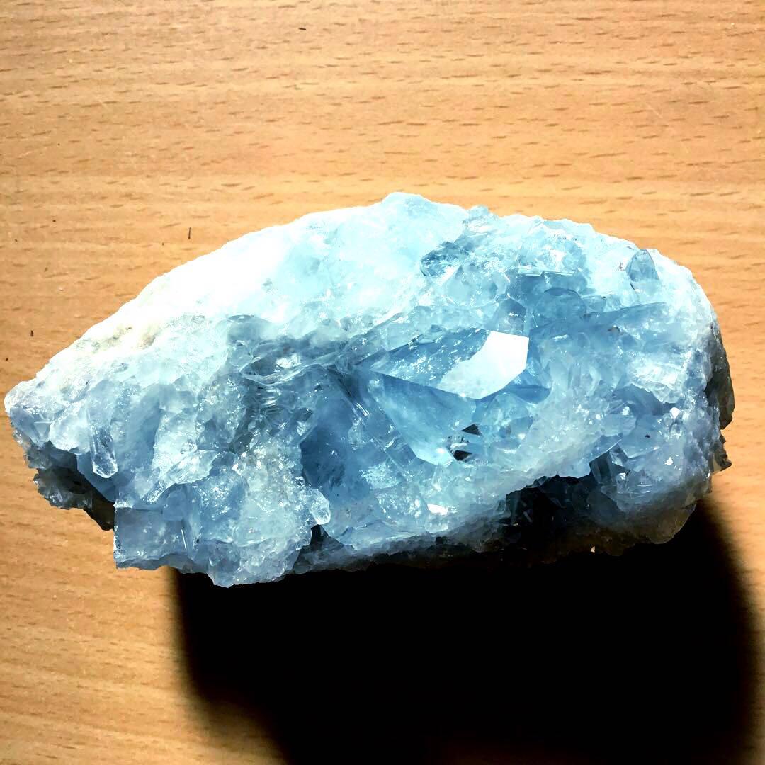 セレスタイト(天青石)クラスター原石 マダガスカル産 浄化 ヒーリング
