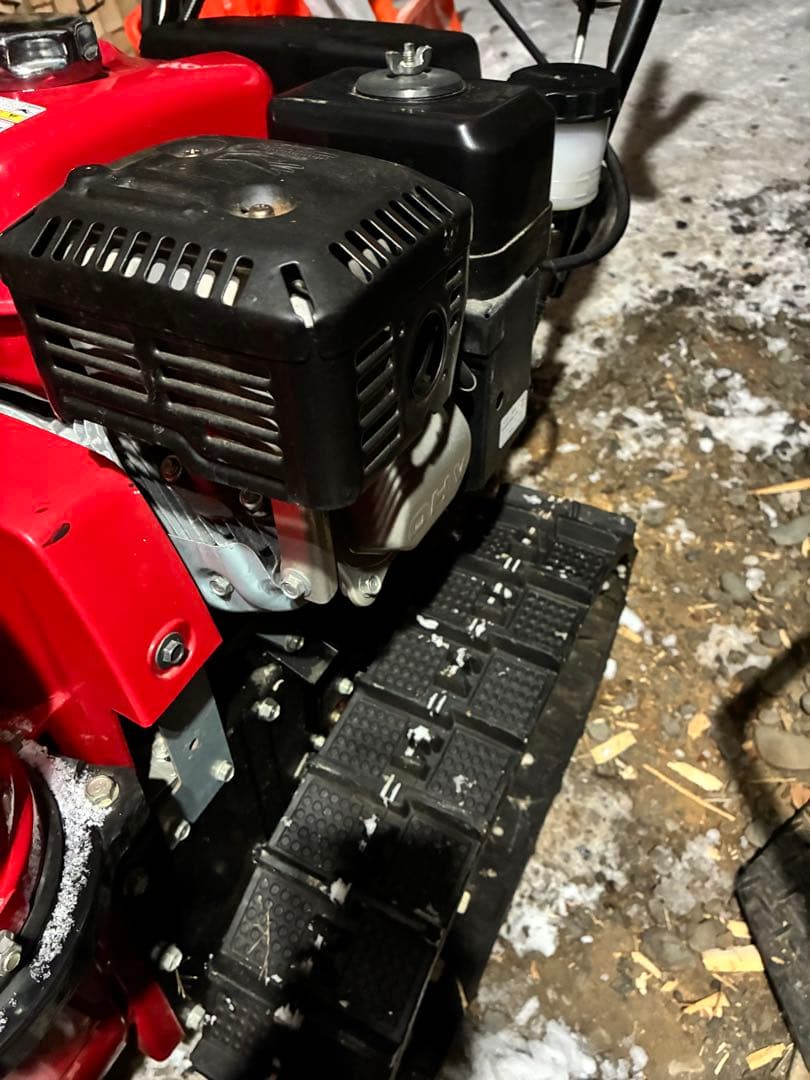 ホンダ除雪機HSS760 n 北海道北広島市　バニラ