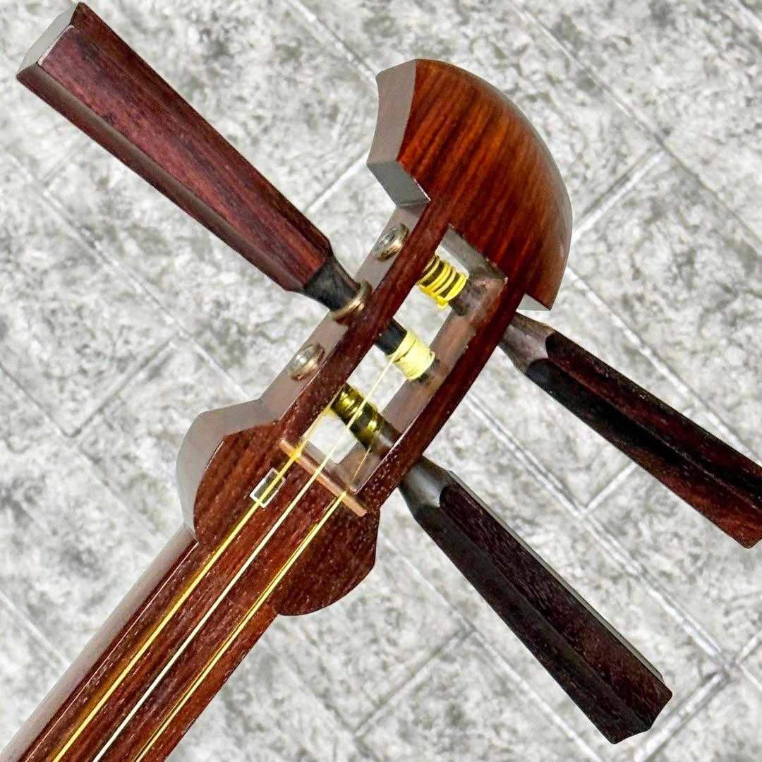 中棹三本継 高級三味線 東さわり・鼈甲撥・ハードケース付き