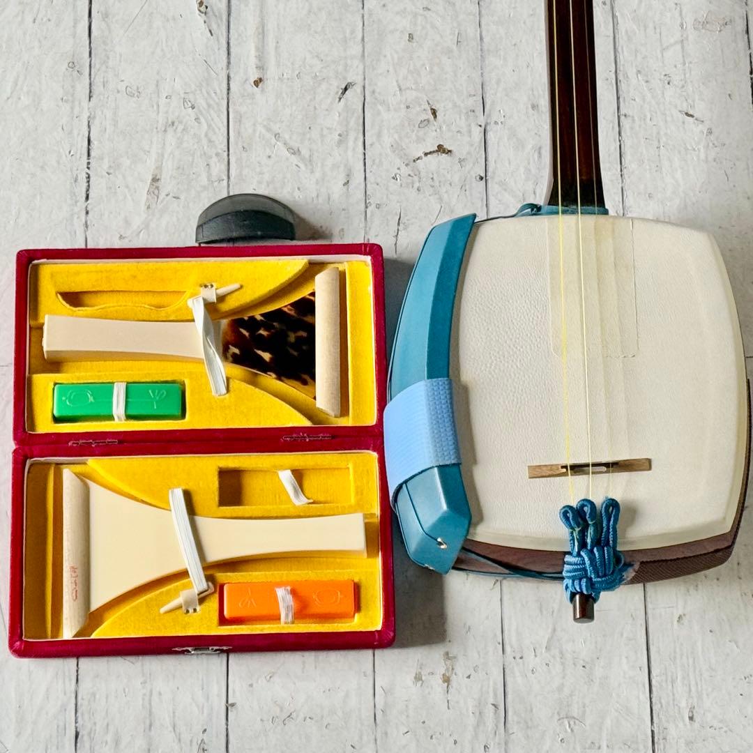 中棹三本継 高級三味線 東さわり・鼈甲撥・ハードケース付き