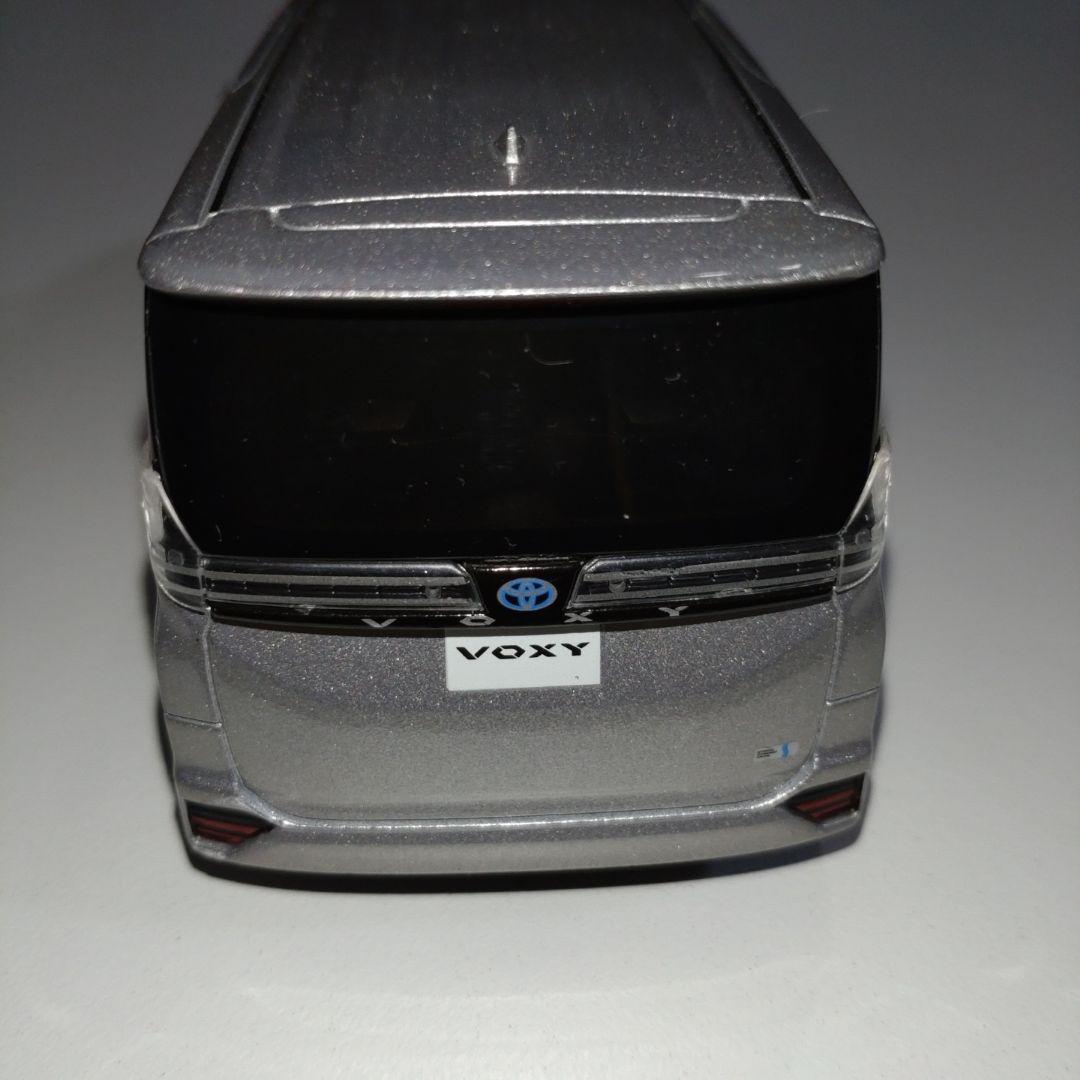 VOXY ヴォクシー ミニカー 色見本 メタルストリームメタリック - メルカリ