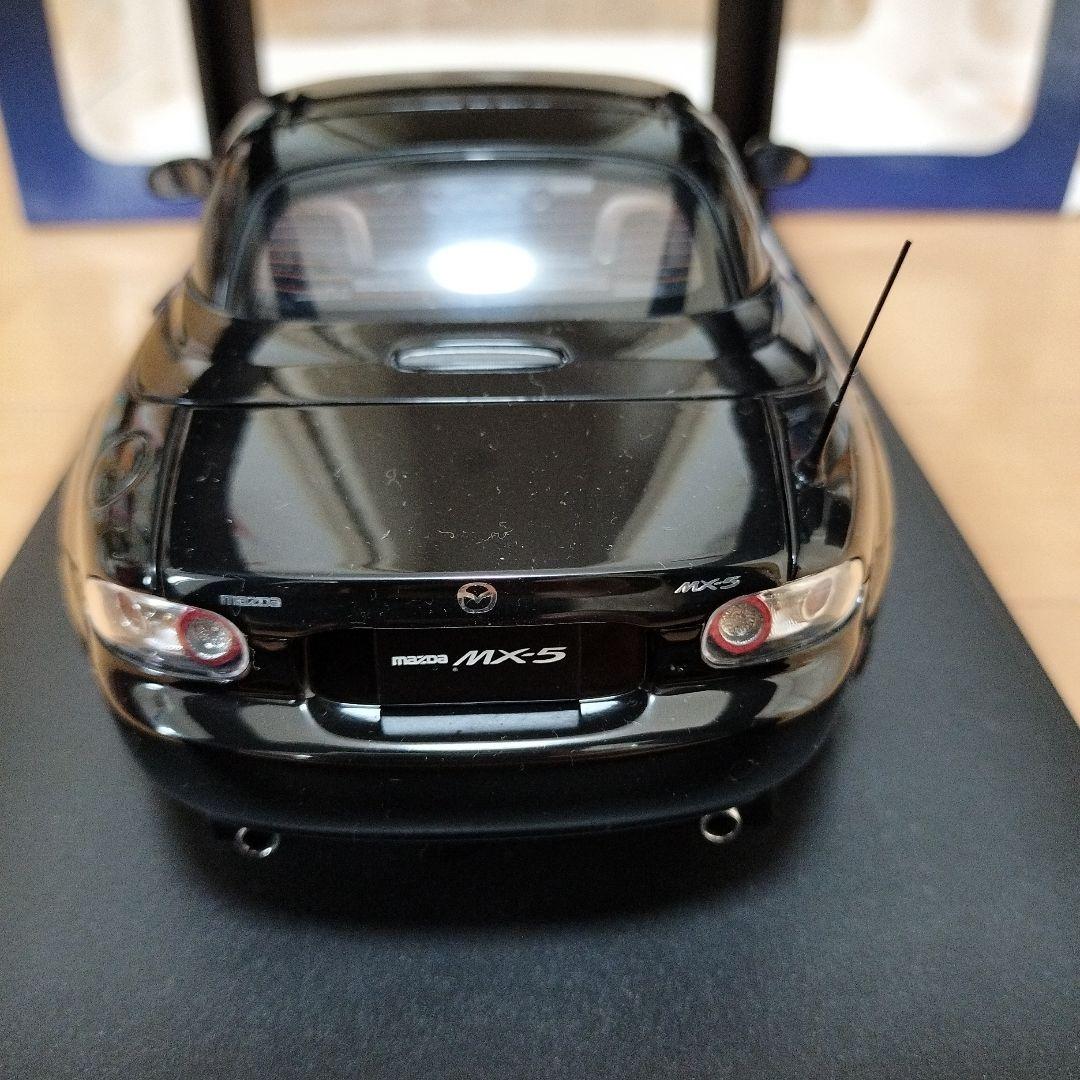 Mazda MX-5 1/18 スケールモデル