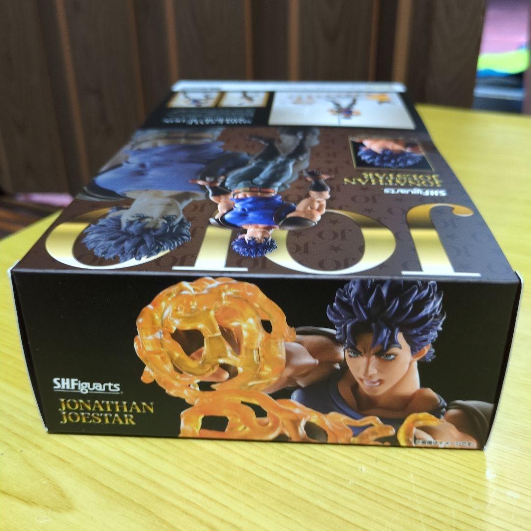 S.H.Figuartsジョジョの奇妙な冒険ジョナサンジョースター
