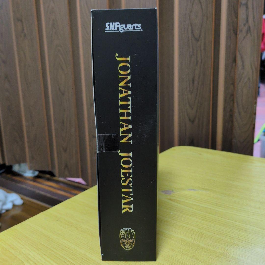 S.H.Figuartsジョジョの奇妙な冒険ジョナサンジョースター