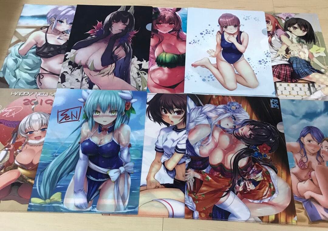 【本日限定価格】④ 美少女　大量　まとめ売り　210枚程度　クリアファイル