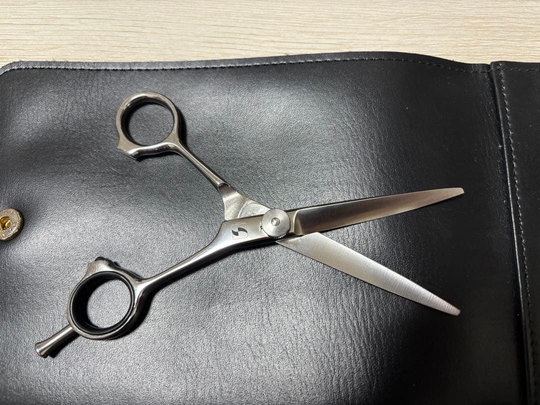 美容師用シザー＋ セニング ＋コーム+ケース