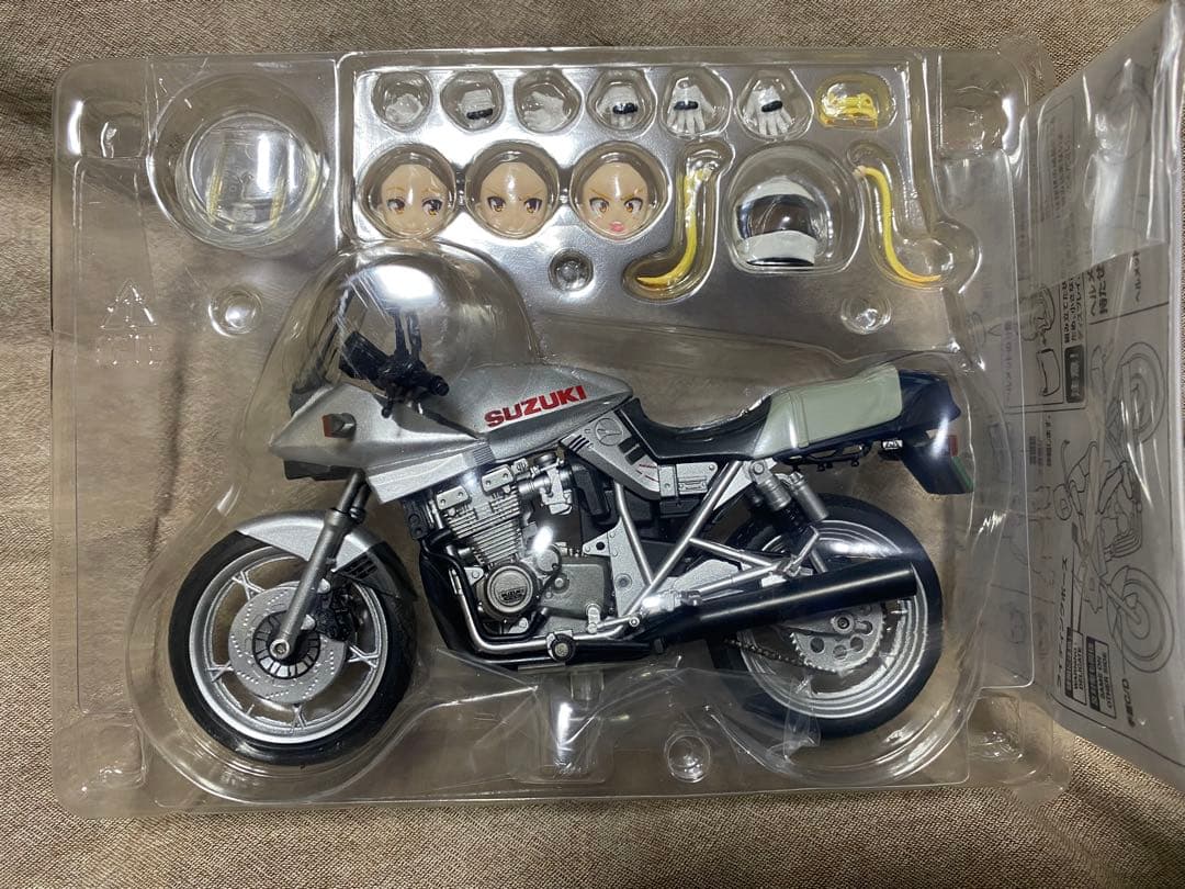 S.H.Figuarts ばくおん！ SUZUKI 鈴乃木凛　ライダースーツ