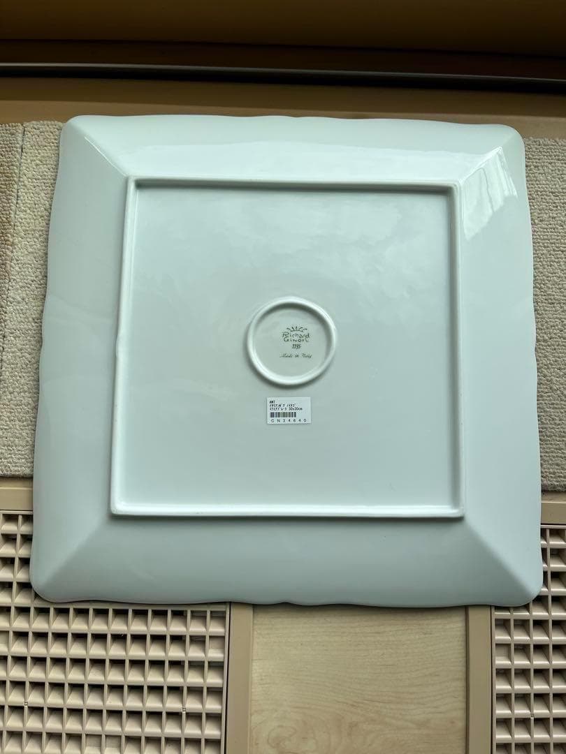 リチャードジノリ イタリアンポア / 野いちご（30㎝） - メルカリ