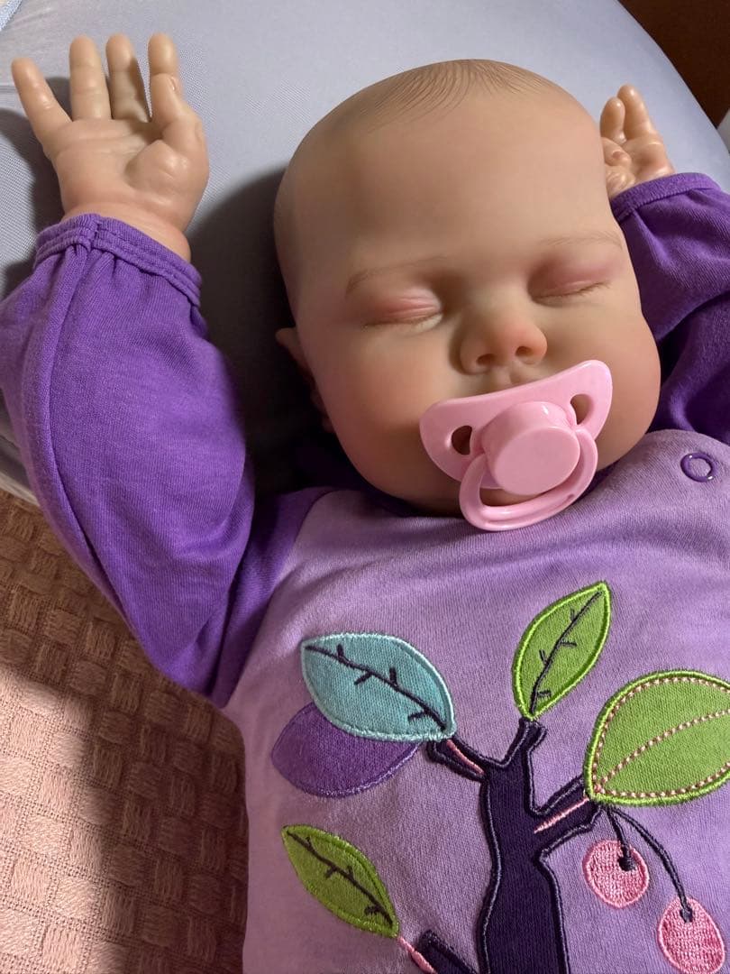 リアルな本物そっくりのリボーンドール　24インチ