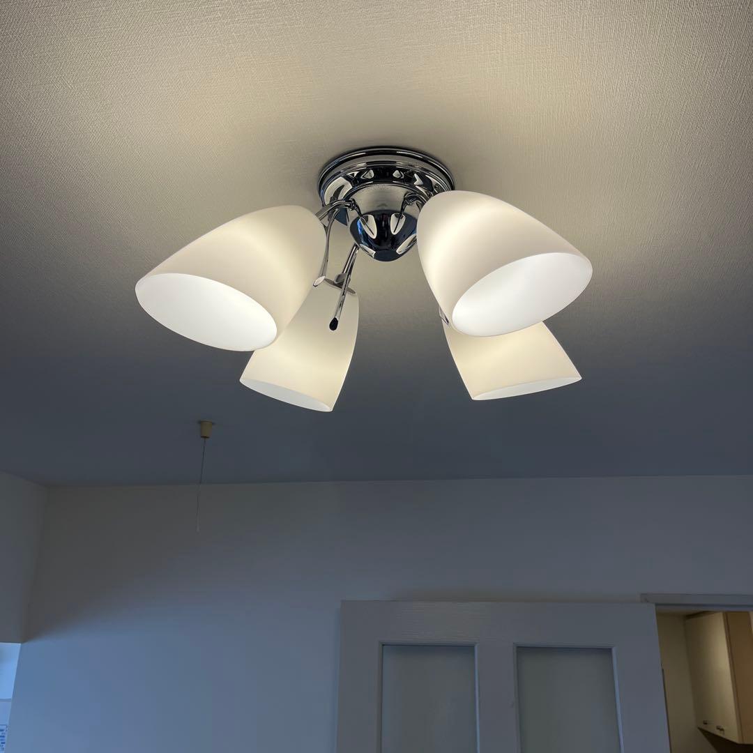 ホワイトガラス 4灯シーリングライト