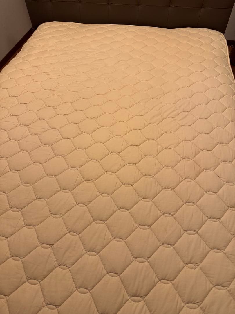 J*☆様 終了予定粗大ゴミ回収前に‼️ シモンズ　ダブルサイズ ベッド