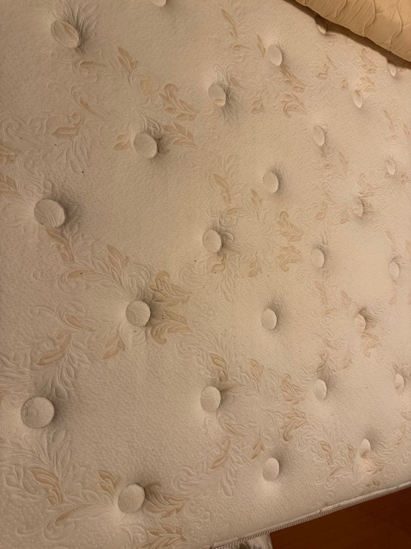 J*☆様 終了予定粗大ゴミ回収前に‼️ シモンズ　ダブルサイズ ベッド