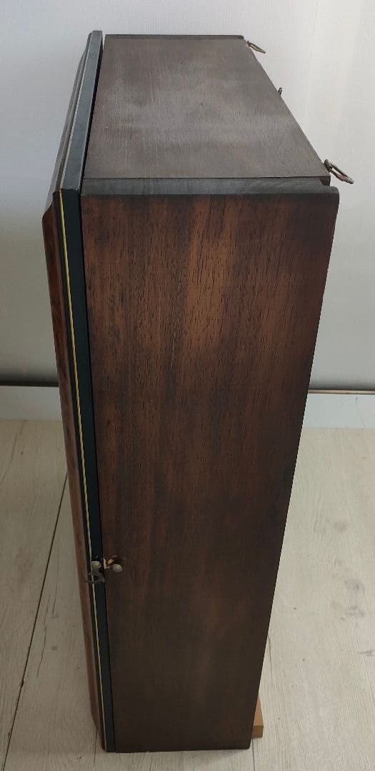 ミラーバック　木製　コレクションケース　ガラス扉