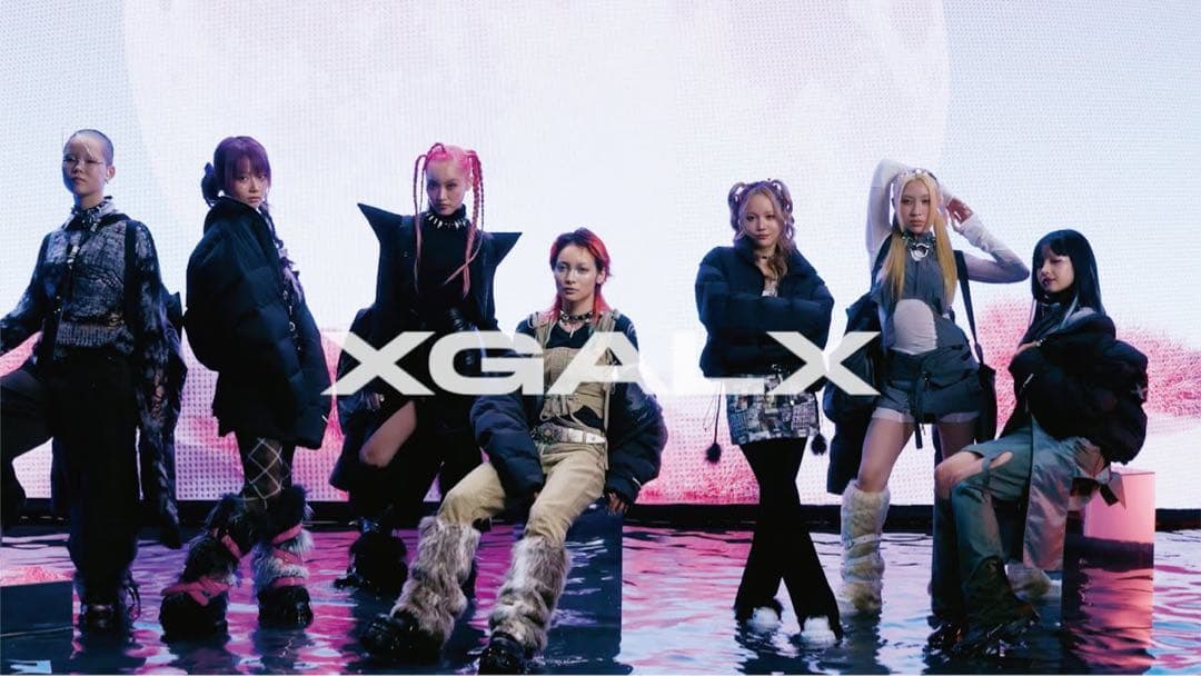 完売品！XGショートダウンジャケットMサイズXGALX/667フィルパワー