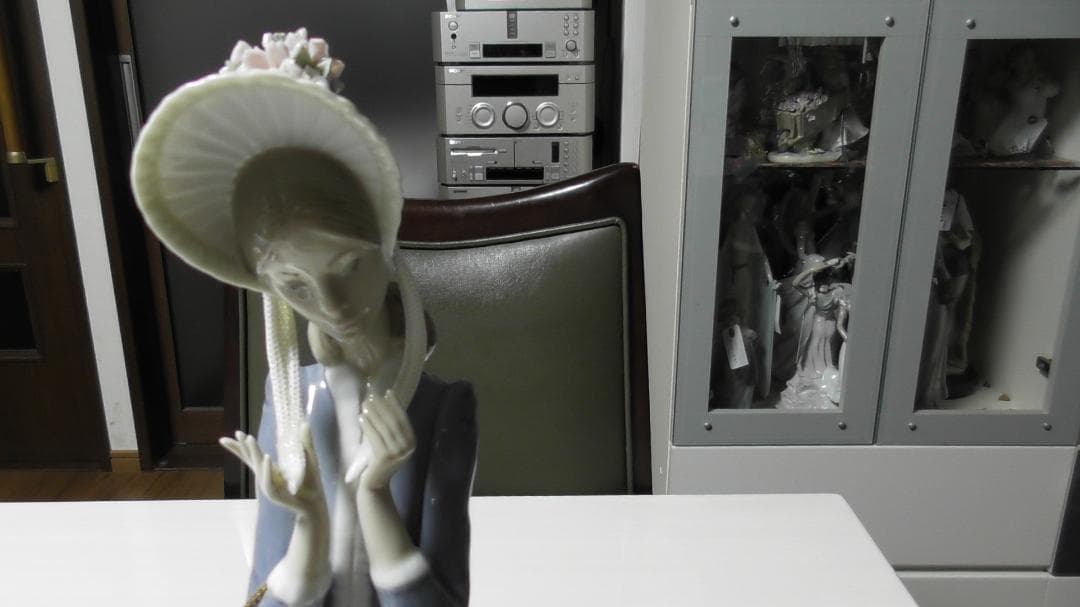 mie　LLADRO　リヤドロ　【犬とお散歩】3　レース美品　Ｌ327