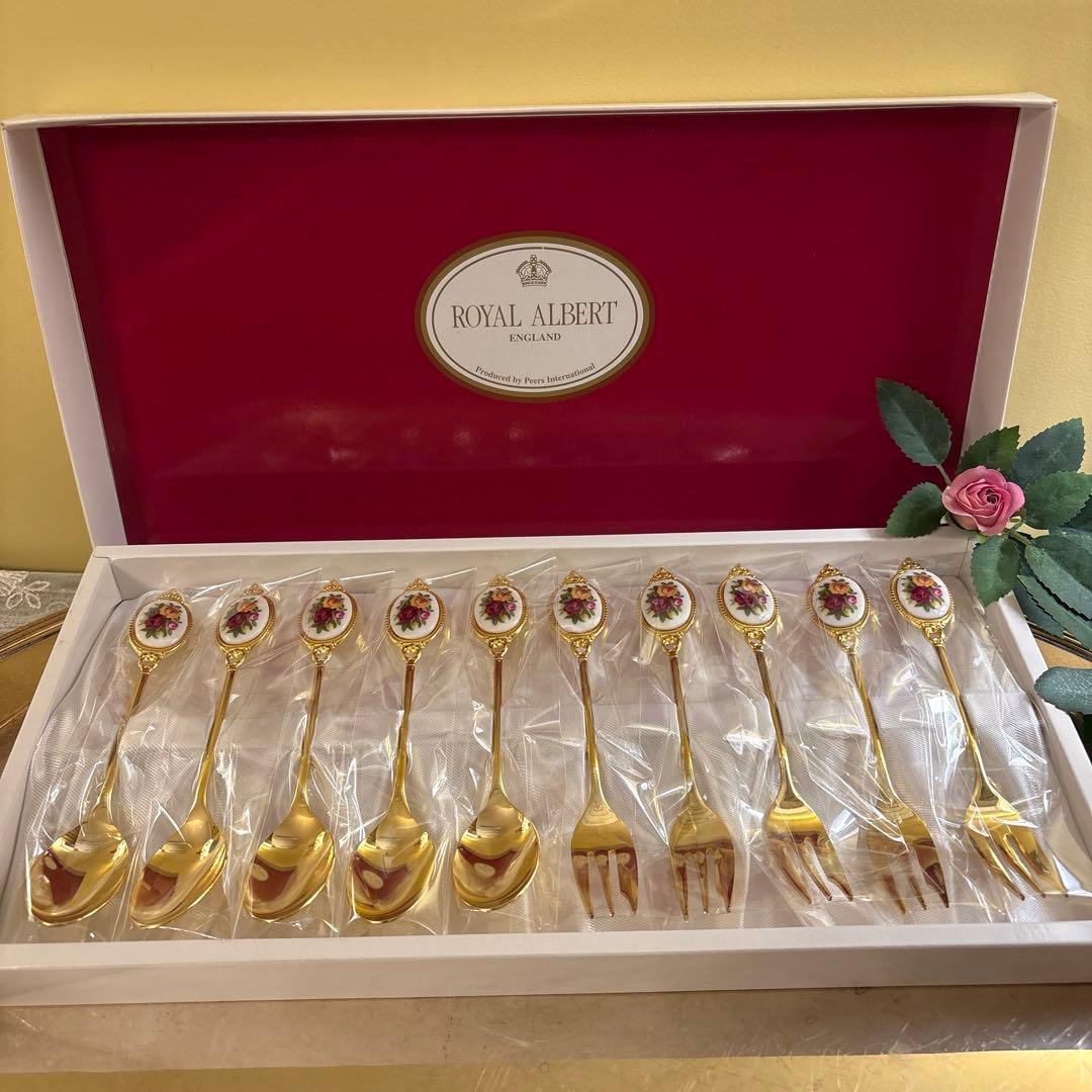超希少　英国製　新品　未使用　ロイヤルアルバート　OCR スプーン&フォーク