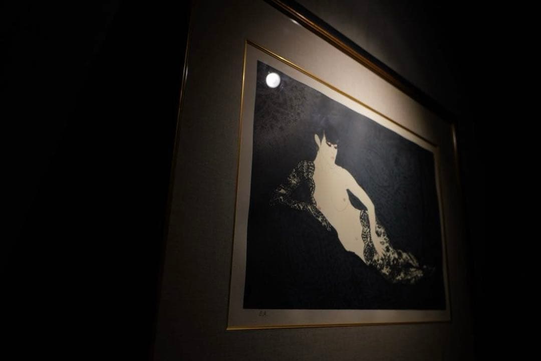 加山又造『レースをまとった人魚』真作希少エディション - メルカリ