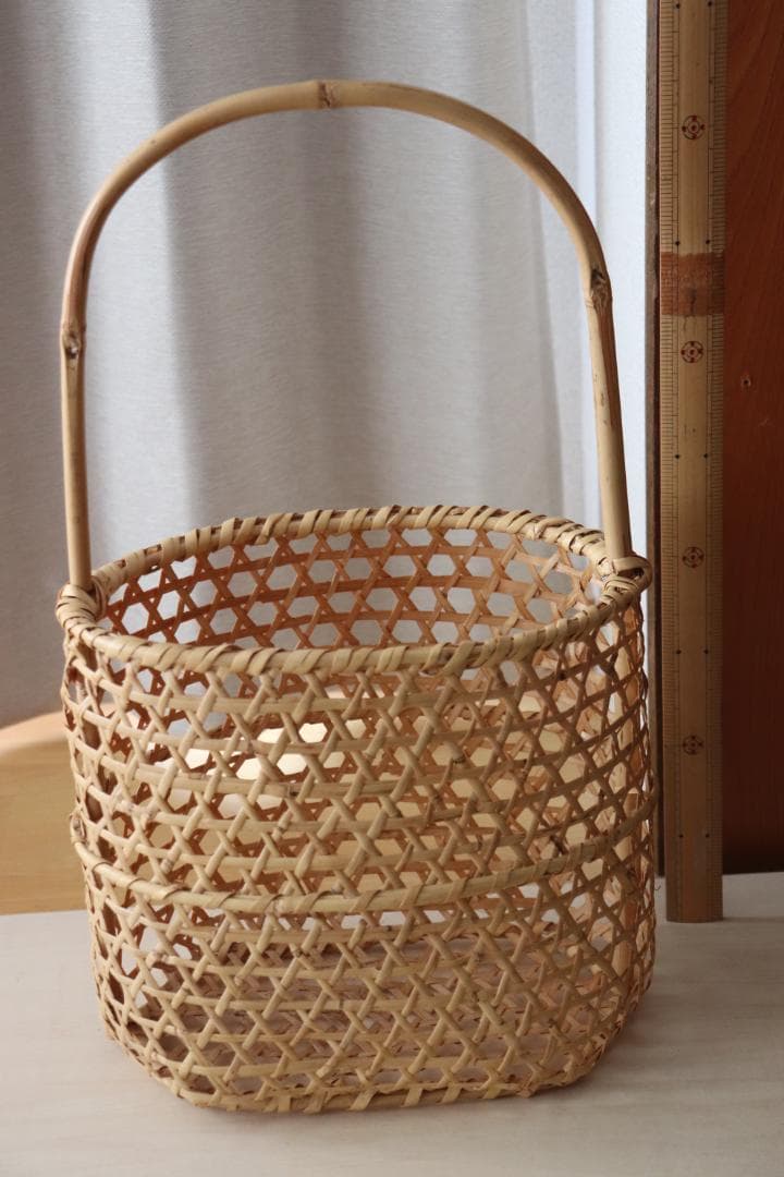 根曲竹　チシマザサ　竹かご　籠　日本の手仕事　工芸品