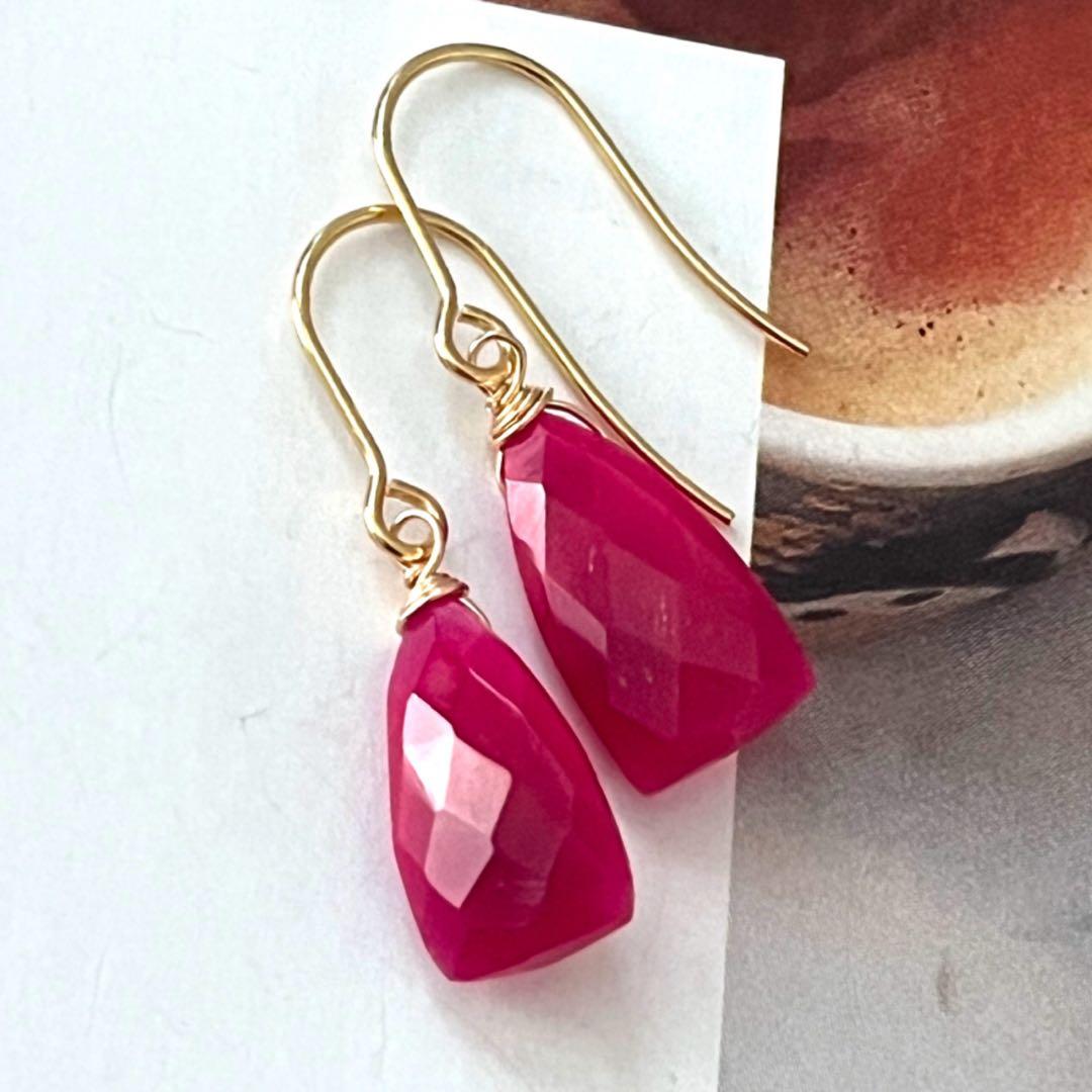 1点作品☆ 変形パープルカルセドニーピアス　イヤリングに変更可能☺︎