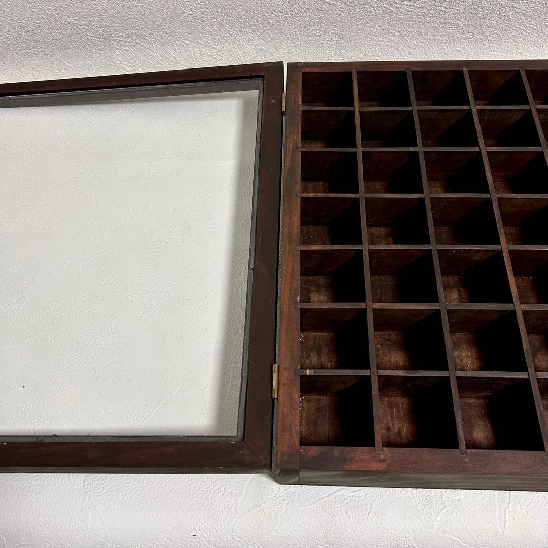 ★ 希少な英国製 コレクションケース コレクション棚 トレイ 72枠 送料込み