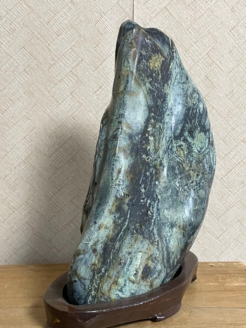 ★蛇石★蛇紋石 (サーペンティン) ★盆石/飾り石/縁起物/巳年/縁起物/金運