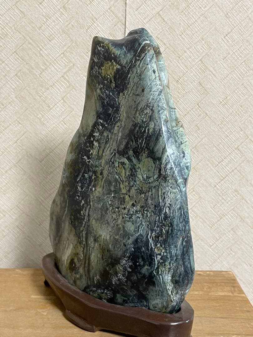 ★蛇石★蛇紋石 (サーペンティン) ★盆石/飾り石/縁起物/巳年/縁起物/金運