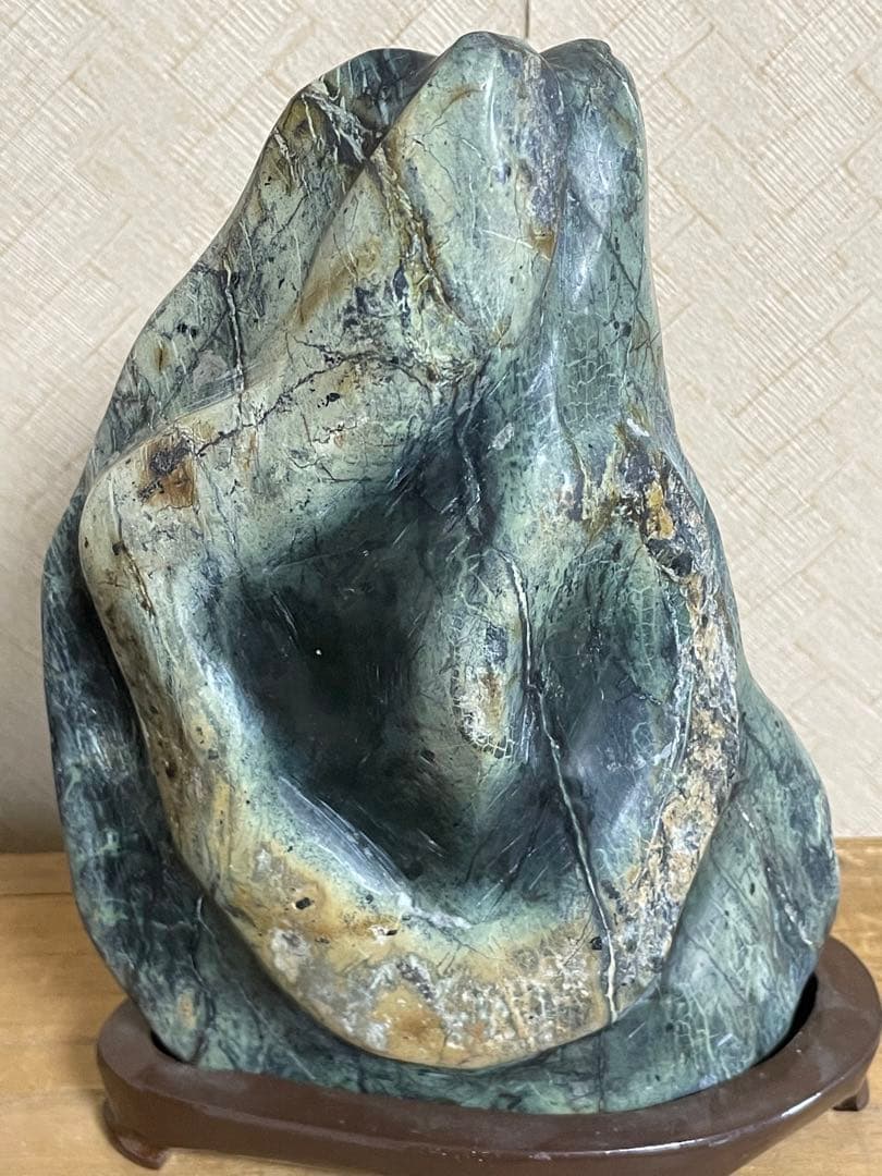 ★蛇石★蛇紋石 (サーペンティン) ★盆石/飾り石/縁起物/巳年/縁起物/金運