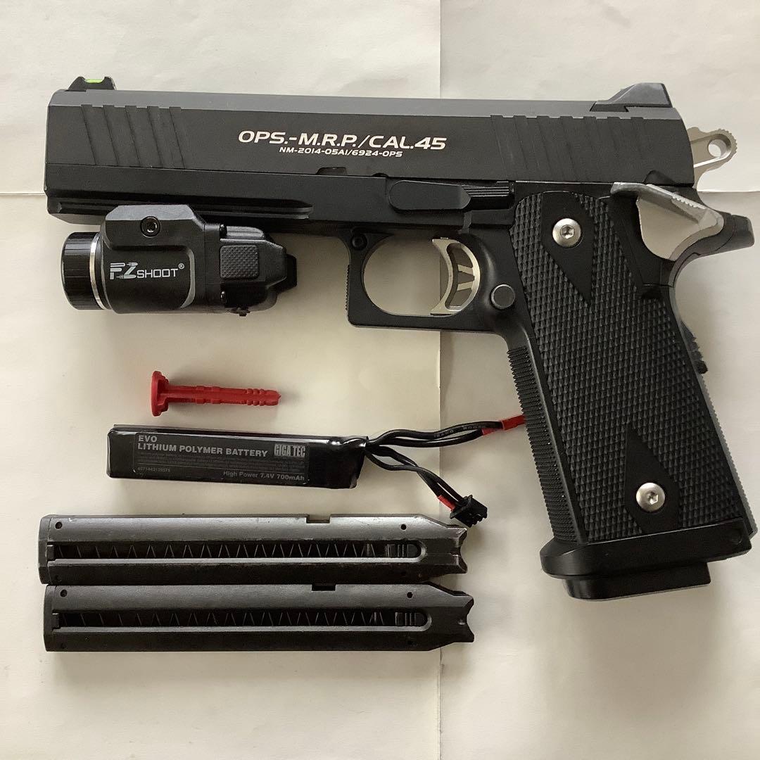東京マルイ 電動ハンドガン ハイキャパE リポバッテリー+ライト+予備