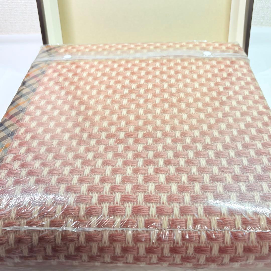 未使用タグ付き　DAKS ダックス　ハウスチェック　ウールケット　レッドピンク系