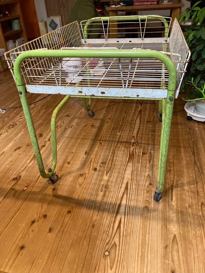 昭和レトロ　ワイヤーワゴン　キャスター付　店舗什器　シャビージャンクガーデン④
