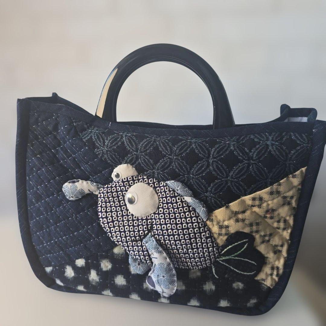 金魚刺繍のネイビーキルティング刺子ハンドメイドバッグ