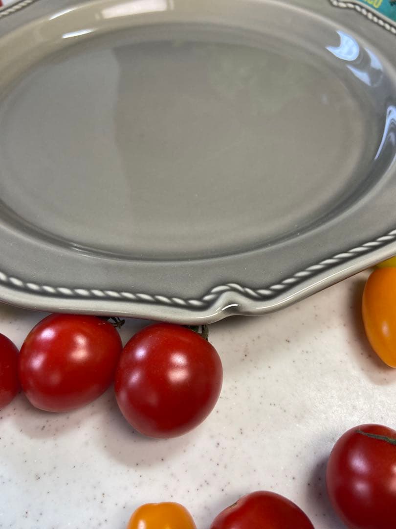 新品　ディナープレート　お皿　3カラー　ホワイト　ココア　グレー　3枚セット