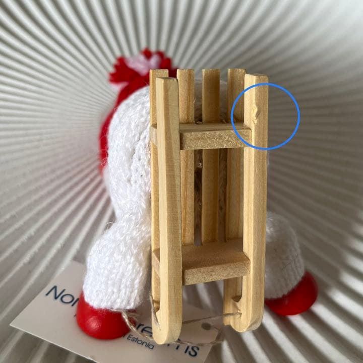 【新品/海外限定】ノルディカニッセ　そりに乗った女の子　白　 (北欧雑貨)