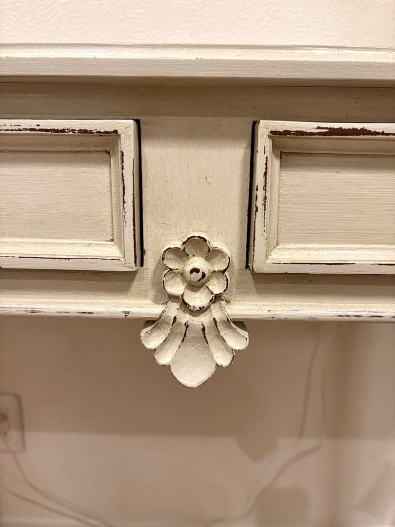 池田市モビリグランデにて購入4点セット(鏡、チェア、コンソール、スタンド照明)