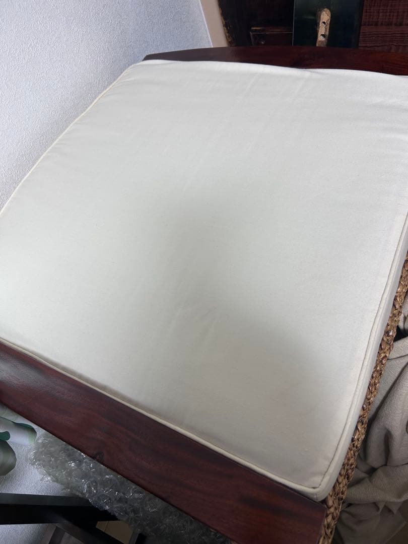 バリ家具　オットマン　ソファ