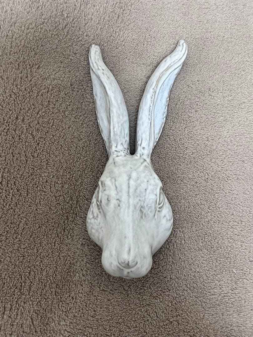 Yarnnakarn Hare Hook うさぎ　壁掛け