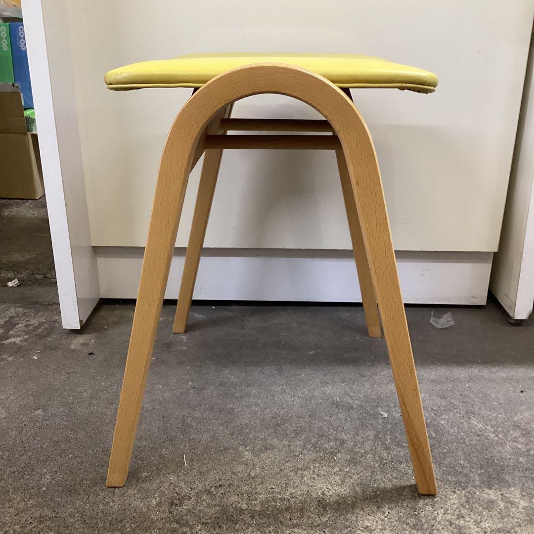 秋田木工 スタッキングスツール 椅子 チェア　ＵＳＥＤ