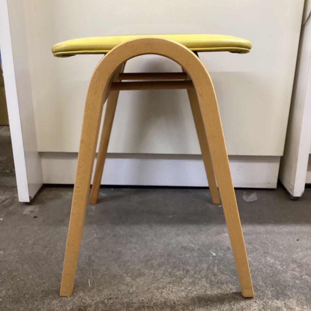 秋田木工 スタッキングスツール 椅子 チェア　ＵＳＥＤ