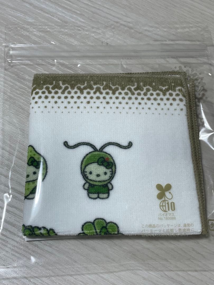 2025 大阪・関西万博 日本館限定ハローキティ タオルハンカチ 藻類