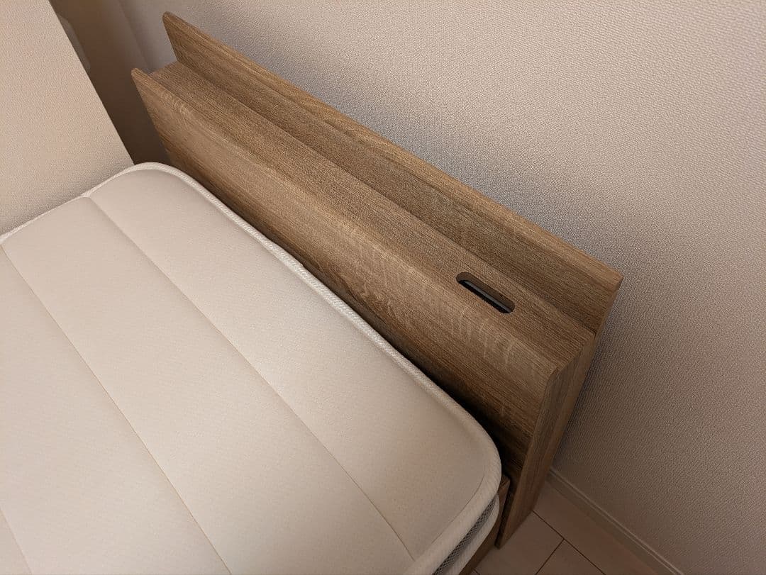 【はすぼお】 セミシングルベッドフレーム・マットレス付き・収納あり